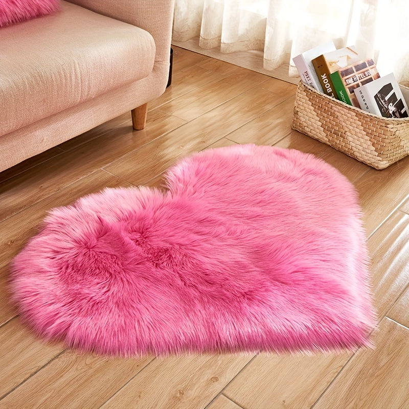 Plush Heart-Shaped Area Mat | Machine Washable Soft Artificial Wool | Cozy Decorative Mat for Living Room, Bedroom, Office | Indoor Use