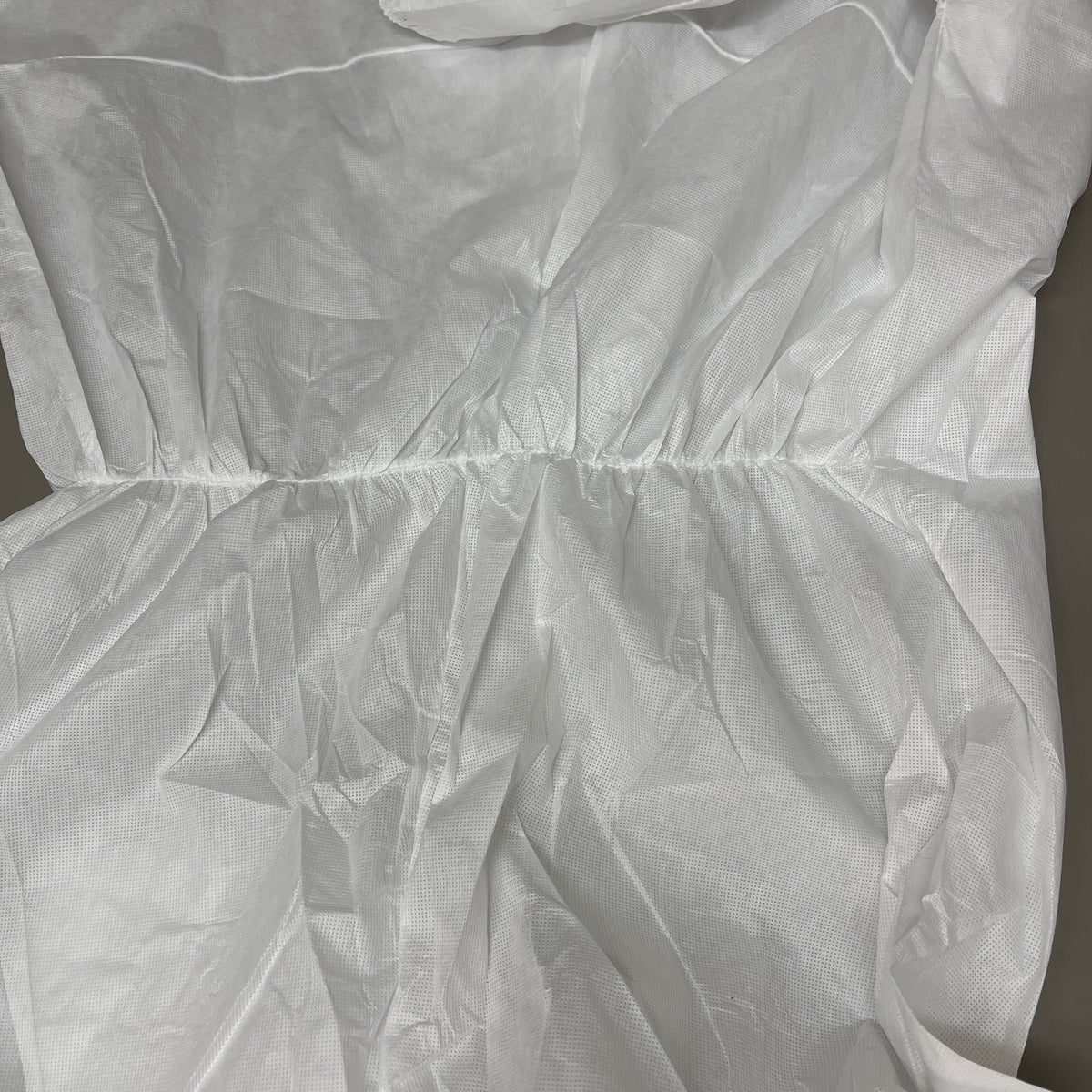 KLEENGUARD Box Of 24 A20 Coveralls Protective Clothing Zip Front Elastic XL White 49104(02) (New)