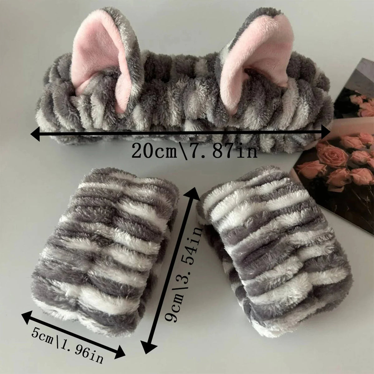 3pcs Wash Face Headband Soft Comfortable Plush Headband Wrist Strap Set For Girls Cartoon Cat Ear Shaped Wash Up Headband Kit