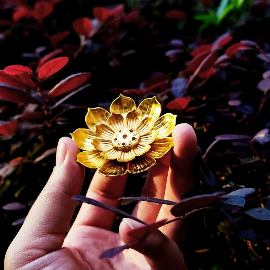 Porous Lotus Zen Line Incense Holder | Retro Metal Sandalwood Burner Tray