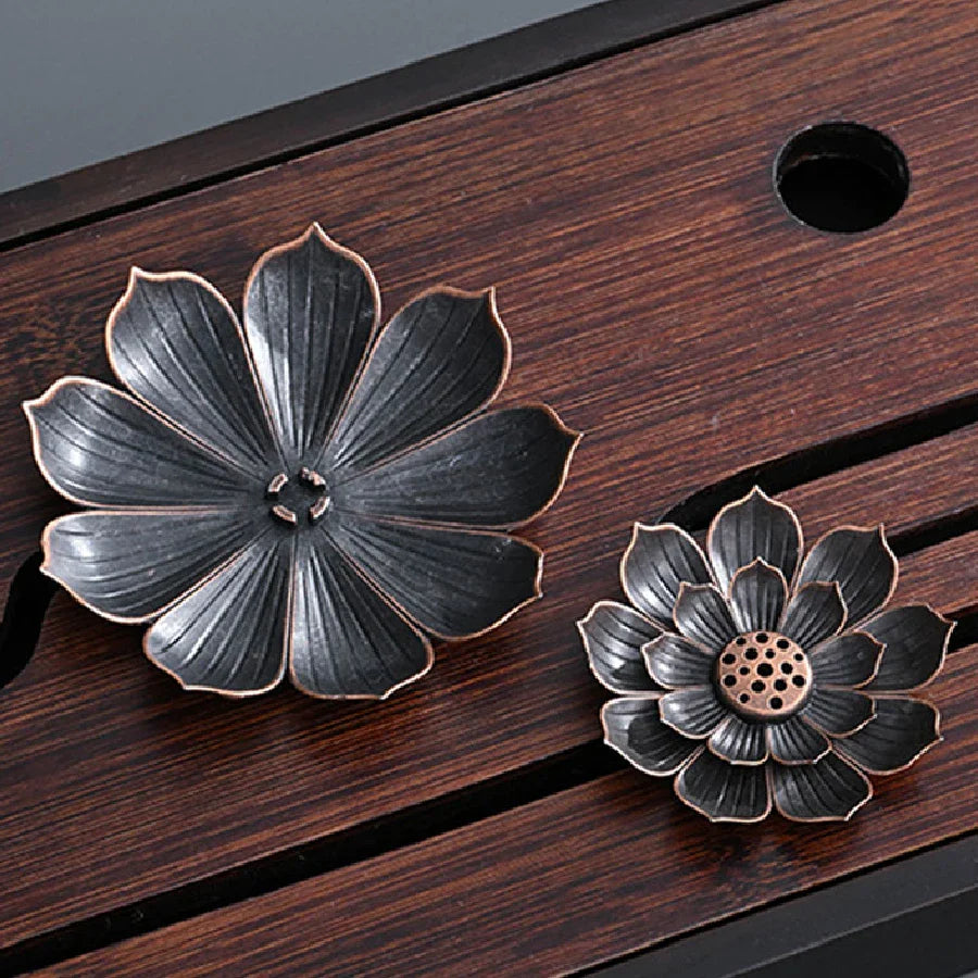 Porous Lotus Zen Line Incense Holder | Retro Metal Sandalwood Burner Tray