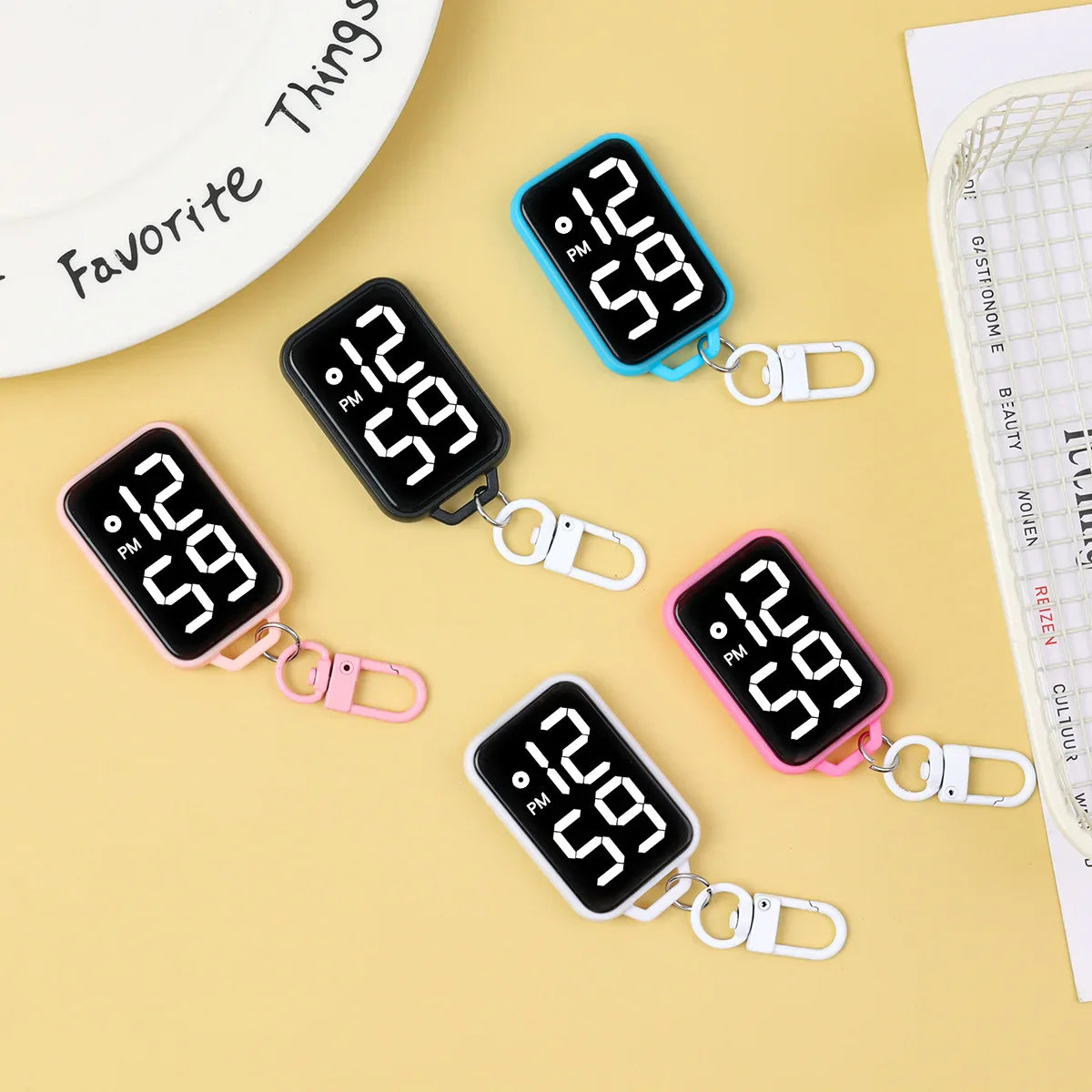 1PC LED Keychain Pocket Watch Digital Display Electronic Watch Student Backpacks Keys Pendant Cartoon Small Hanging Watch Gift