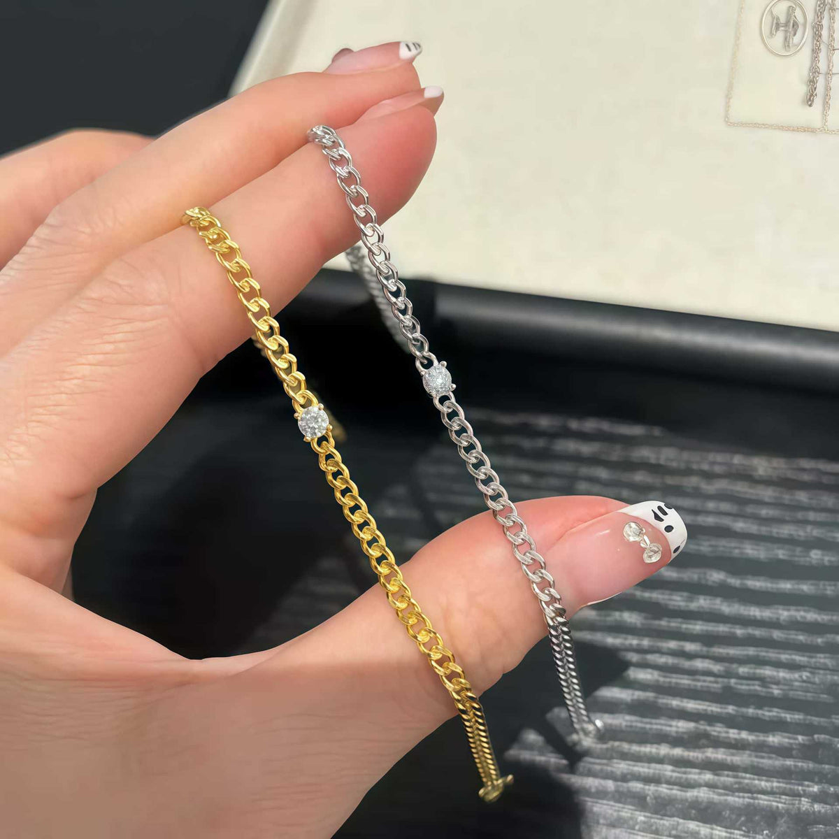 Versatile Fashionable Niche-design Hand Jewelry