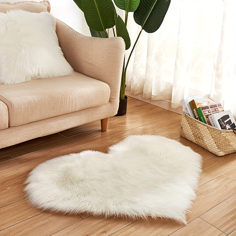Plush Heart-Shaped Area Mat | Machine Washable Soft Artificial Wool | Cozy Decorative Mat for Living Room, Bedroom, Office | Indoor Use