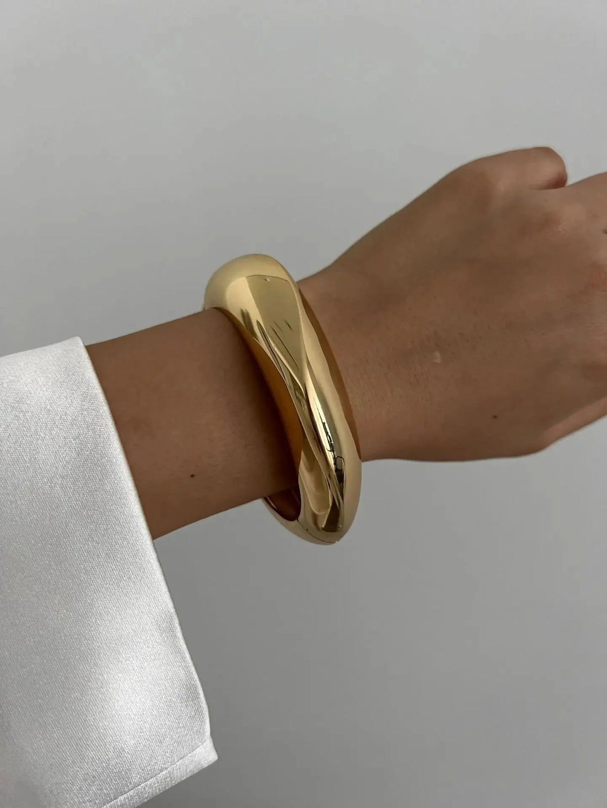 Vintage Punk Quartz Cuff Bangles | Geometric Metal Bracelets for Women and Men